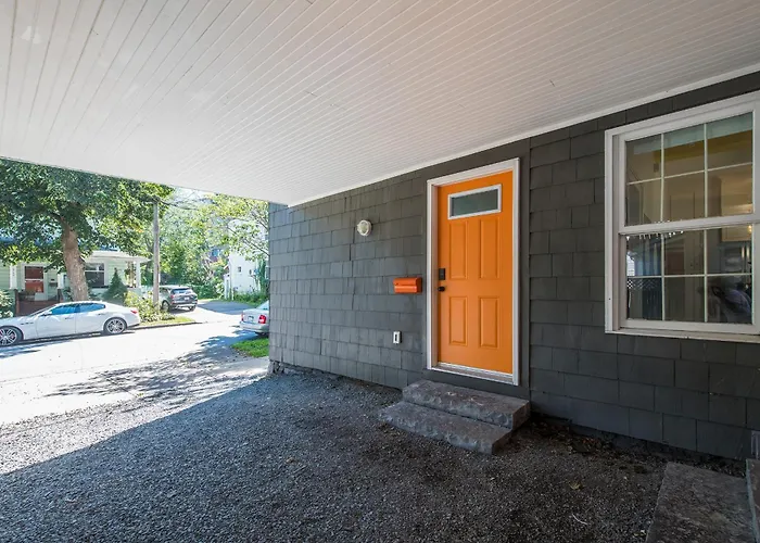 Downtown Sustainable Garden House