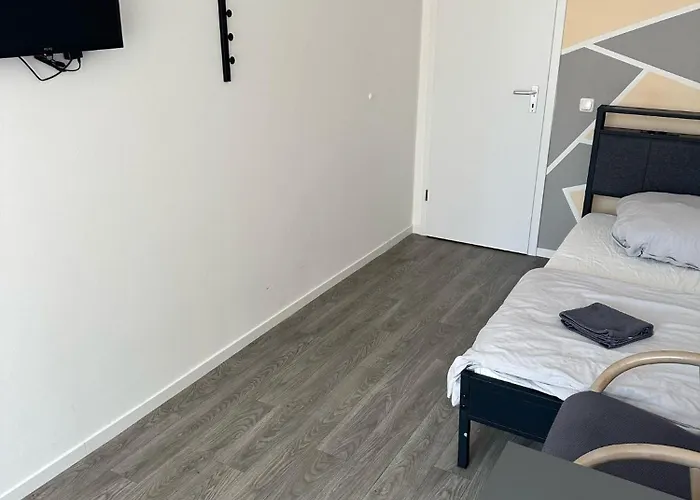 HH Hostels