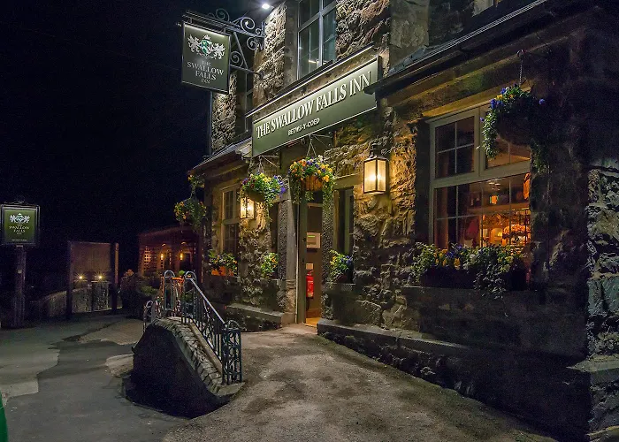 Pet Friendly hotel: The Swallow Falls Inn - The Inn Collection Group
