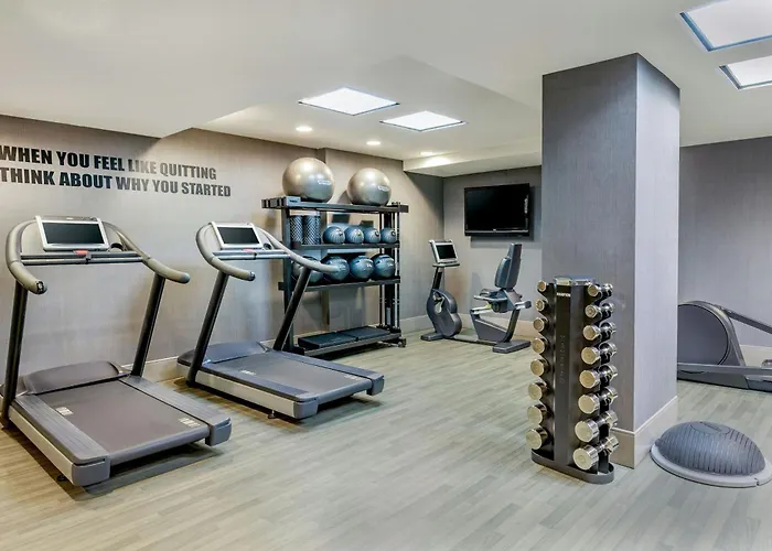 4 Sterne Hotels Fairfield By Marriott New York Manhattan Times Square
