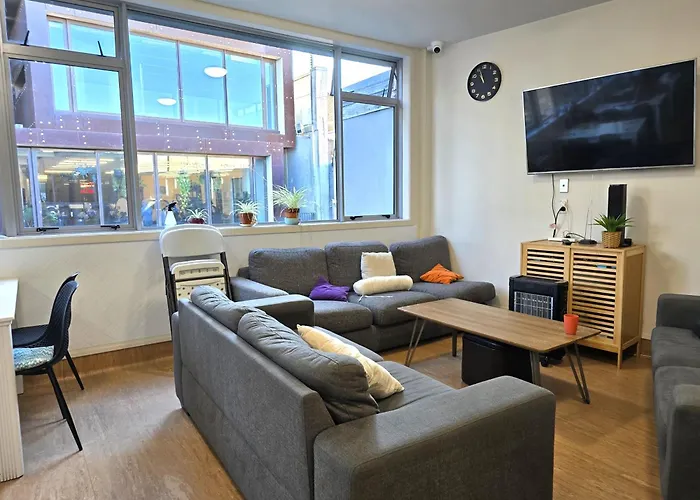 Newton Lodge Auckland