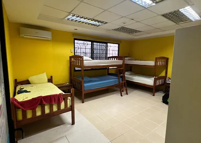 Panama Hat Hostel