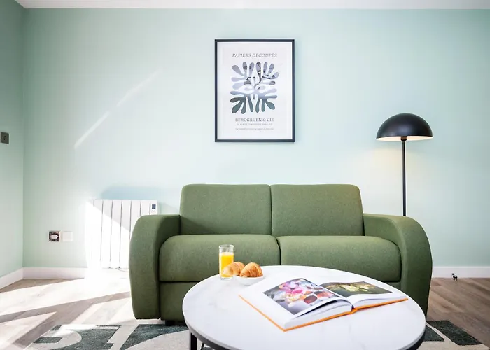 Staycity s Augustine