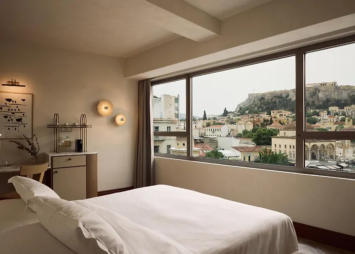 Сity center hotels For Athens