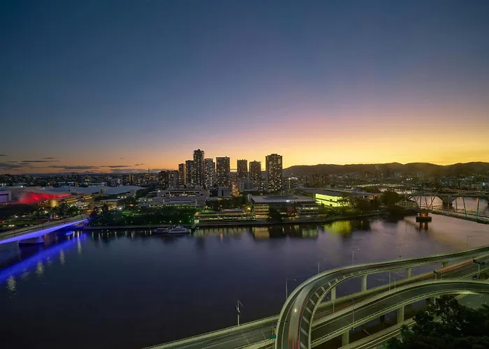 Dog friendly hotels W Brisbane