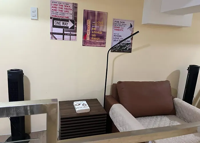 Hotel with view: Summer Pines Residences