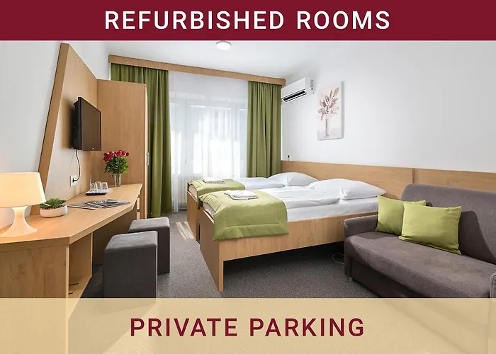 Hotel Plus