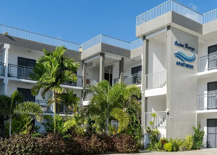 Ocean Breeze Apartment Hotel