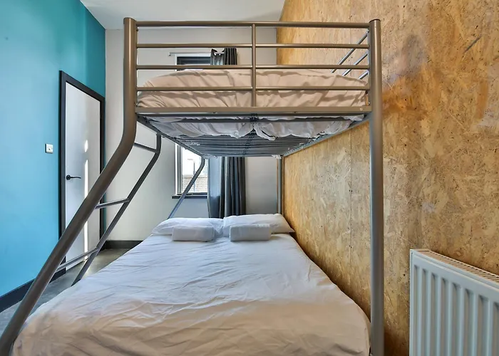 Studio 95 Hostel