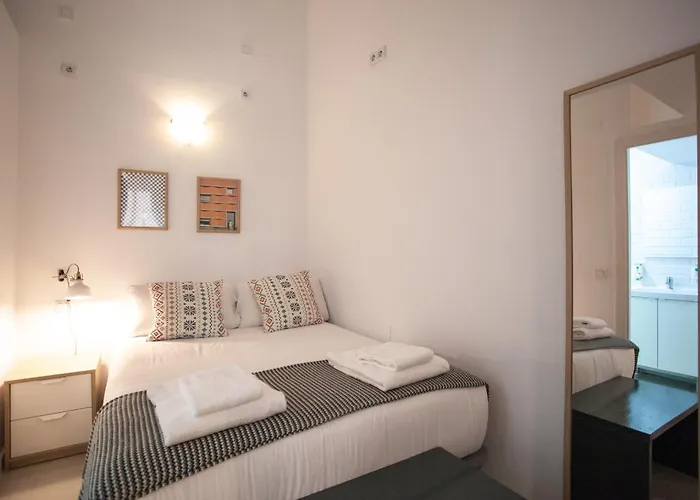 Hotel cerca del colegio: Apartment in Malasaña