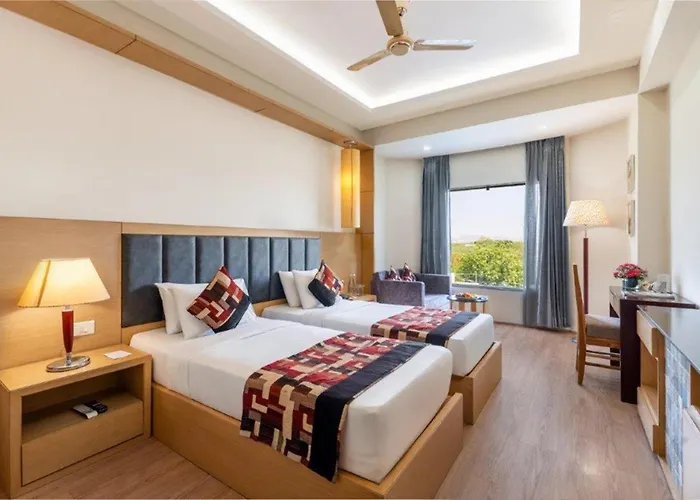 Golden Tulip Udaipur