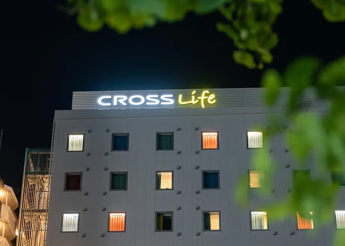 Cross Life Hakata Yanagibashi