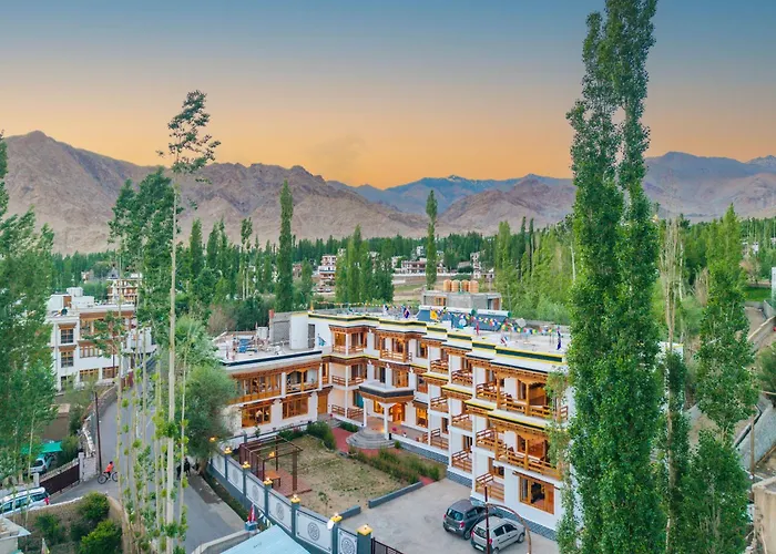 Hotel Bayshu - The Hosteller Leh