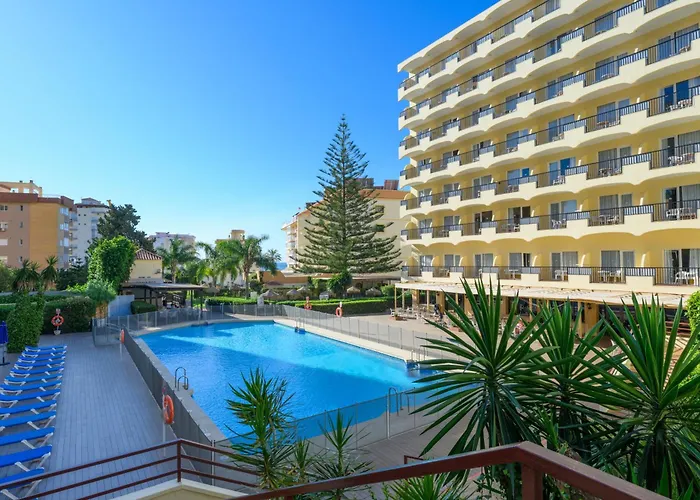  Monarque Fuengirola Park