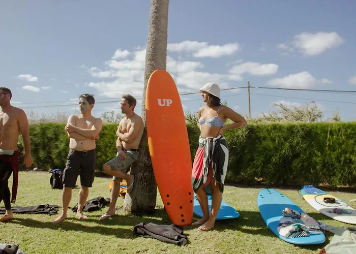 Pura Vida Surf House