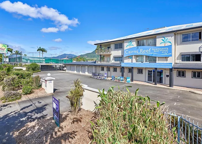Cairns Reef Apartments&Motel