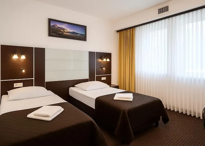 Hotel Junior 2
