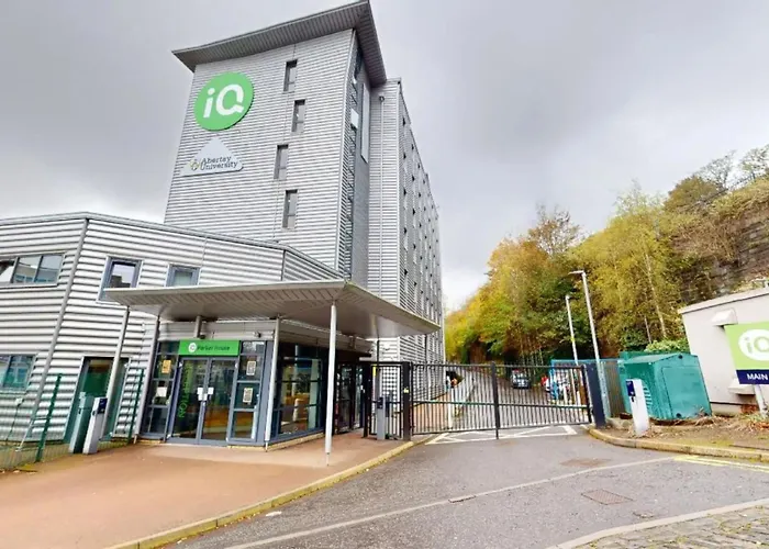 Iq Parker House Dundee