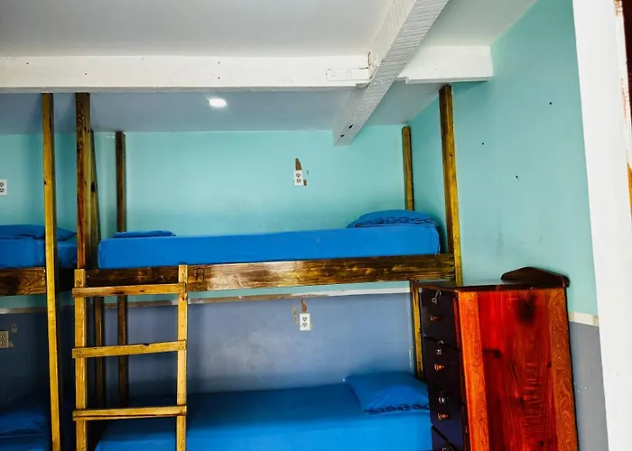 Go Slow Guesthouse