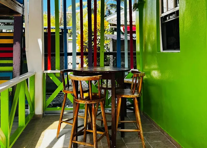 Go Slow Guesthouse