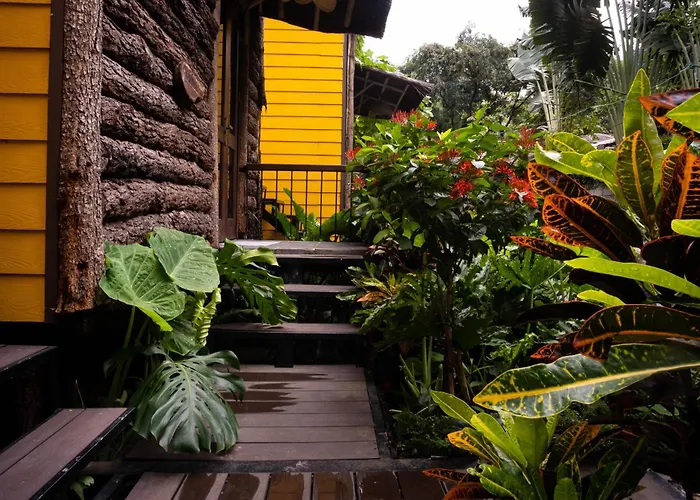 Trang An Ecolodge