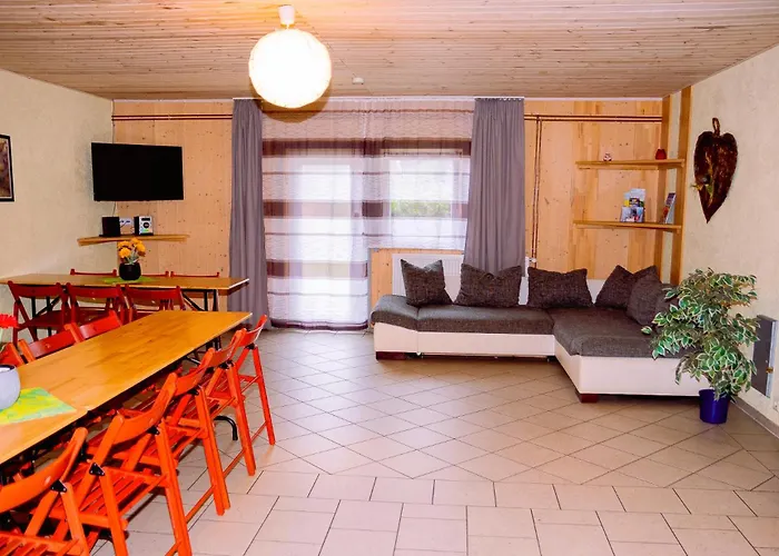 Hostel Waldhaus am Ferienpark Gruppenhaus