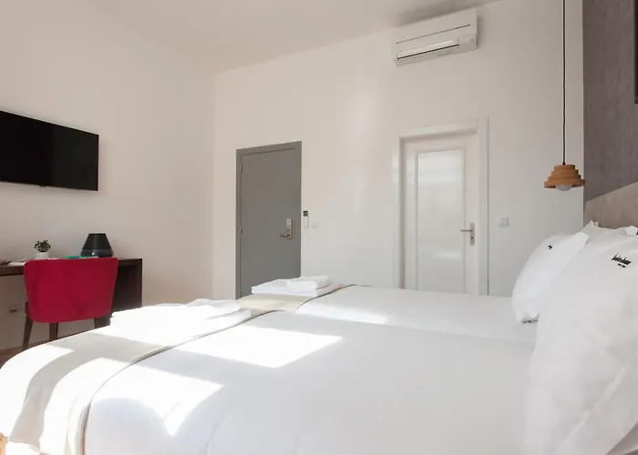 Guests house Rossio Flh Suites