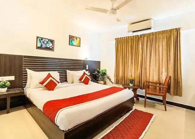 4 star hotel: Octave Hotel Jm Residency