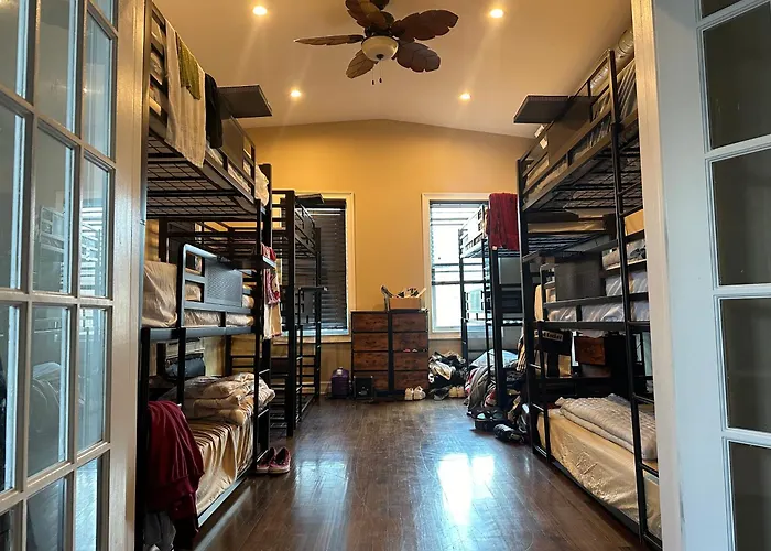 Hostel Near Nyc