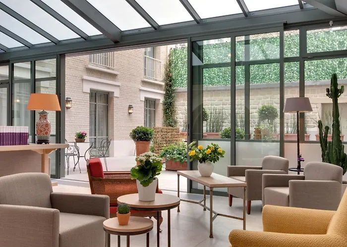 Hotels With Four Stars Le Littre