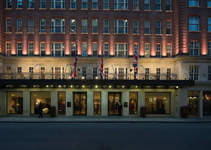 Animaux admis May Fair, A Radisson Collection , Mayfair London