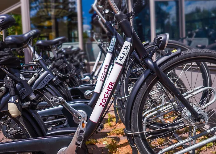 Carlton Square Hotel