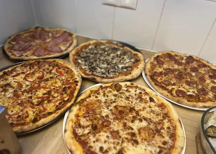 Greg&Tom Party Hostel