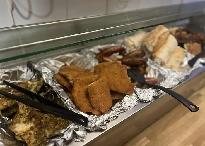 Greg&Tom Party Hostel