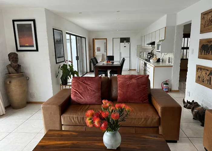 Camps Bay Villa
