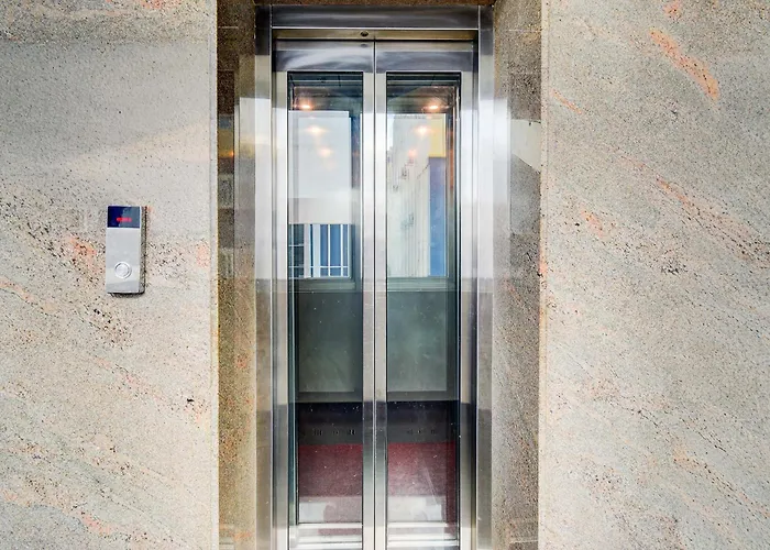 Resort: Fabhotel Prime Veeraj Suites- Nr Skyview10, Lumbini Avenue, Gachibowli