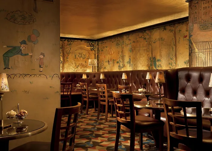 Romantic hotel: The Carlyle, A Rosewood Hotel