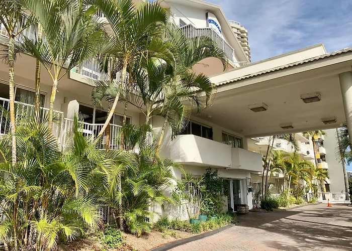 Outrigger Burleigh