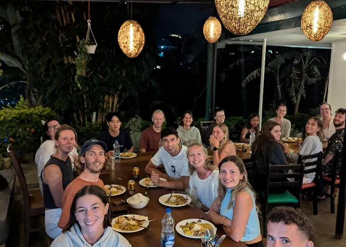 Hive Ella - Hostel