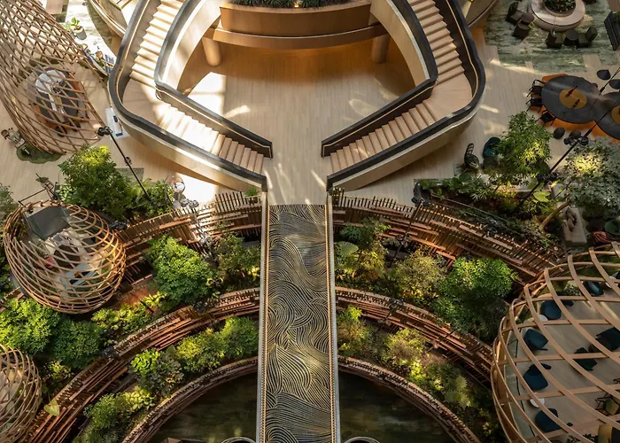 Hotel with Tennis: Parkroyal Collection Marina Bay, Singapore