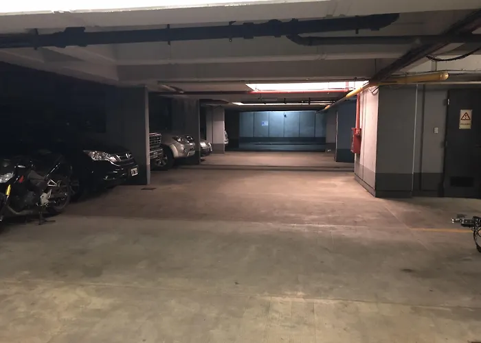 Golf Tower Suites & s
