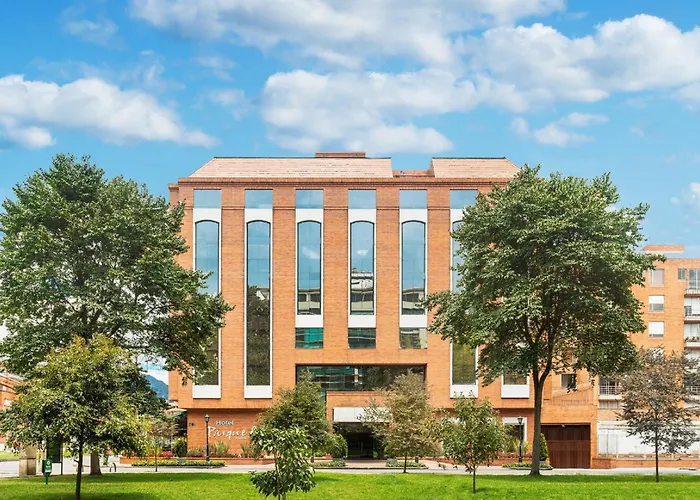 Hotel near College: Hotel Parque 97