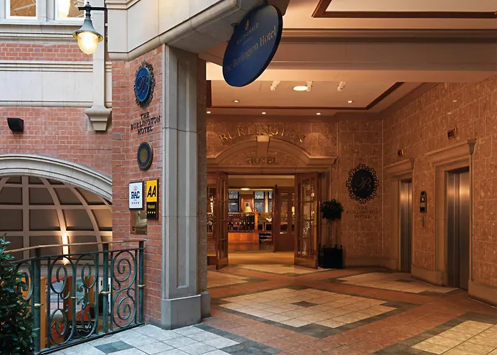 Macdonald Burlington Hotel