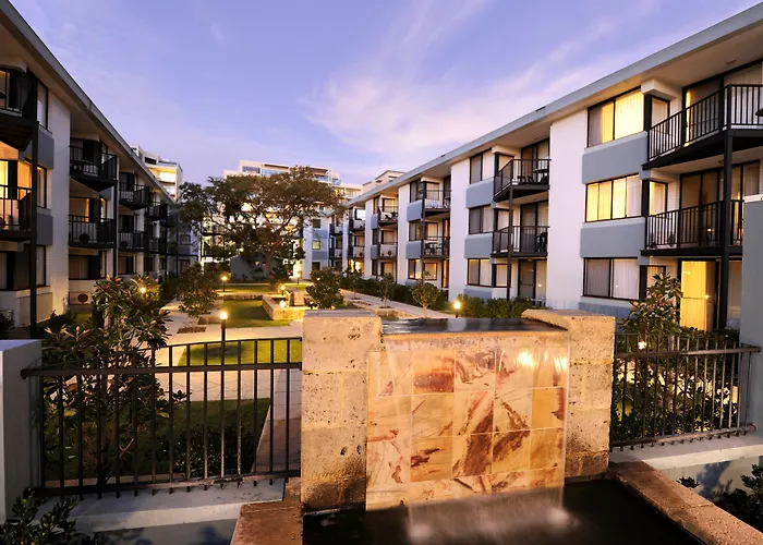 Lodestar Waterside Apartments