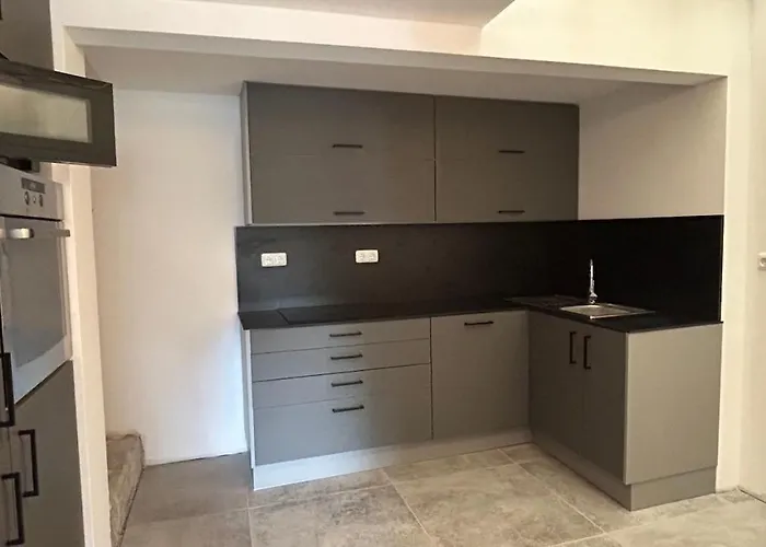 Helfant Luxembourg Standard Double Room 3
