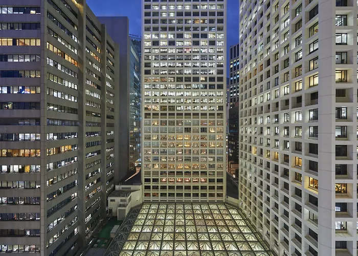 Dog friendly hotels Landmark Mandarin Oriental, Hong Kong