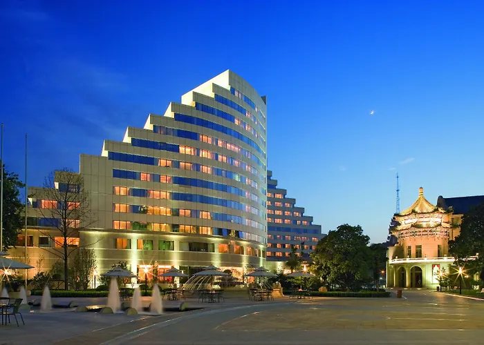 Family Hotel: Sofitel Xi'An On Renmin Square