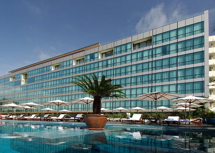 Hyatt Regency Dar es Salaam, The Kilimanjaro