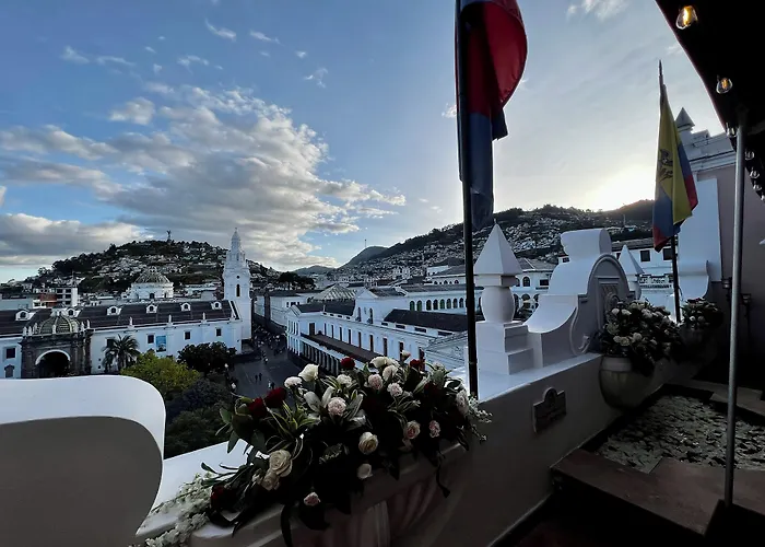 Plaza Grande Hotel