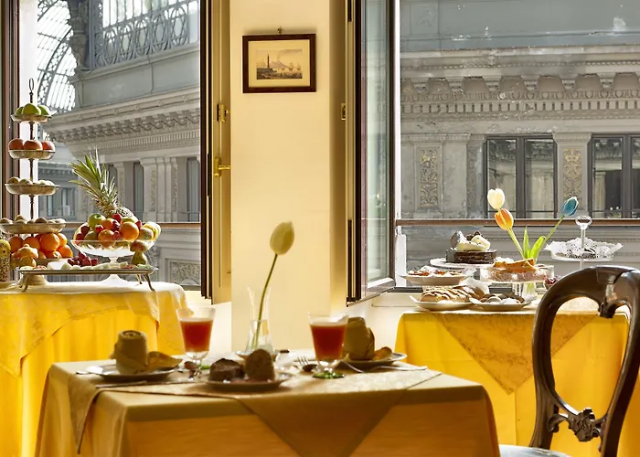 Pet Friendly hotel: Hotel Art Resort Galleria Umberto